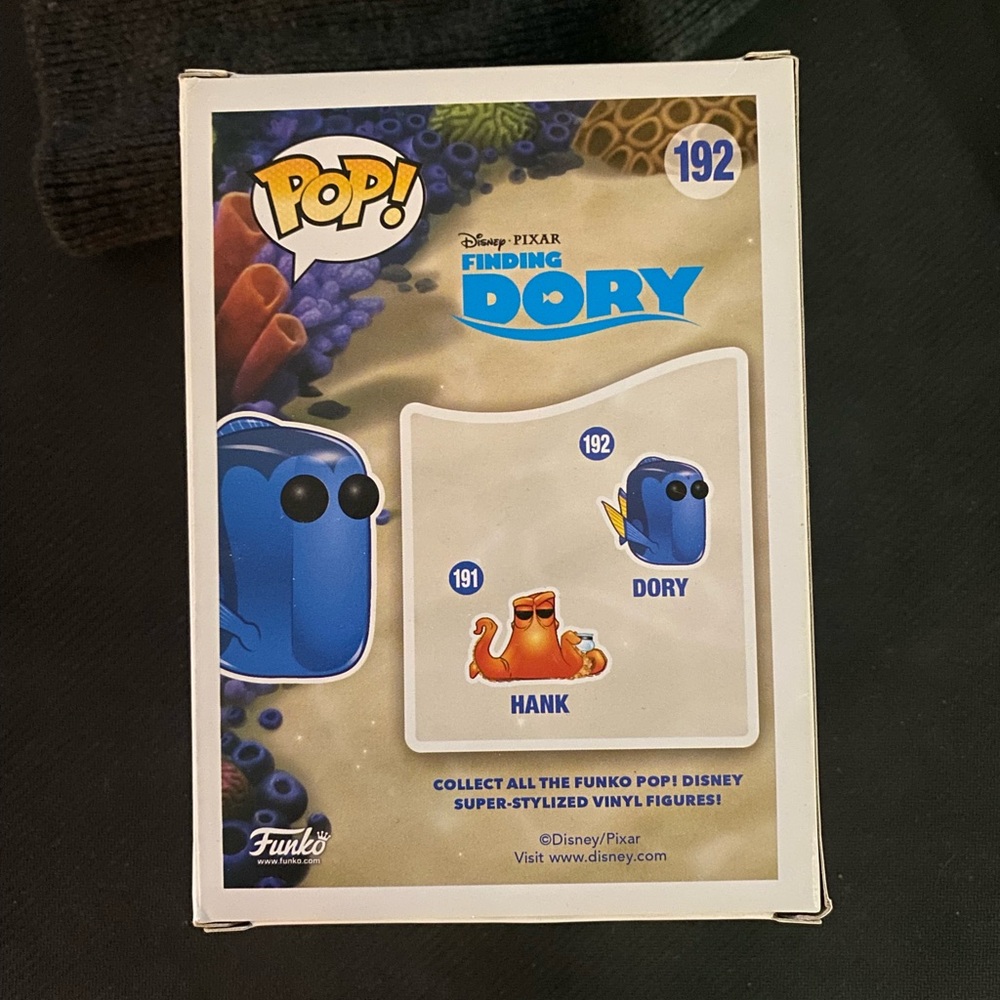 Vaulted Funko POP! Dory #192 - Picture 3 of 6